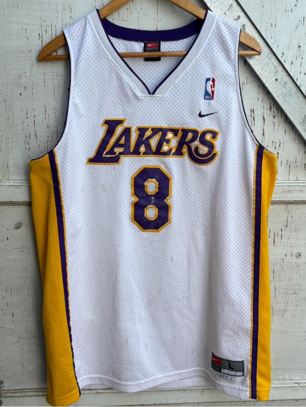 Vintage Nike White Los Angeles Lakers #8 Kobe Bryant Basketball NBA Jersey XL
